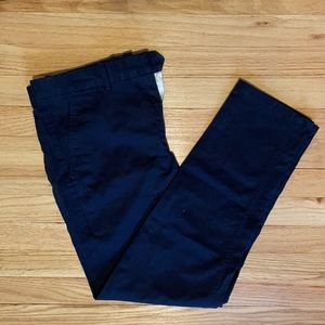 GAP Broken-in-straight Navy 6R Khakis Crop Length